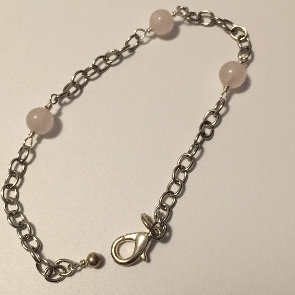 🆕 Pink quartz bead silver bracelet